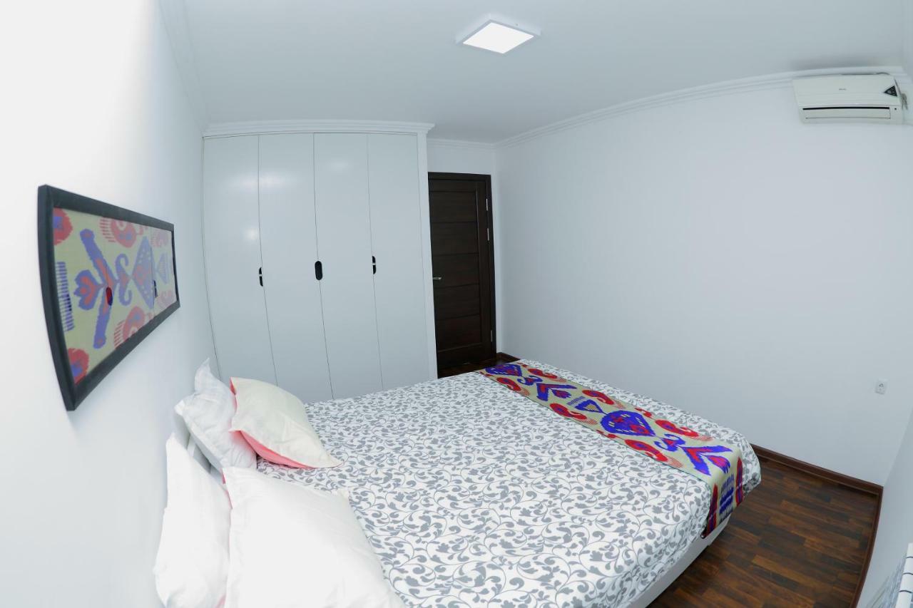 Apartment On Registon Kochasi 사마르칸트 외부 사진